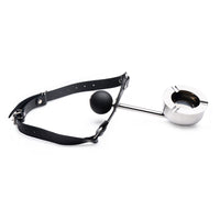 Ashtray ball gag demonstration photo.