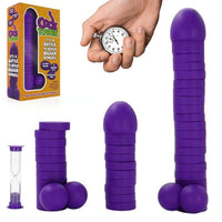 La tour d l'erection french version example photo featuring game pieces timer and hour glass sand timer.