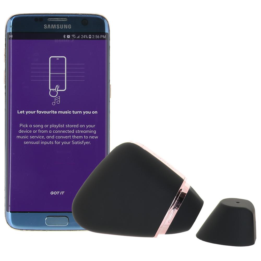 Love Triangle Clitoral Vibrator with Connect App by Satisfyer
