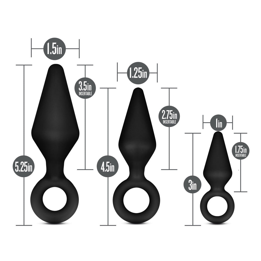 3 sizes of black anal plugs with size charts
