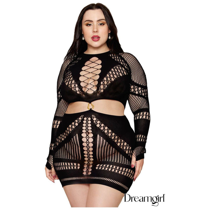 brunettte plus size female wearing Seamless long-sleeved net chemise with built-in finger loops, an intricate geometric design, slimming side cutouts an attached gold charm connecting both pieces, front view