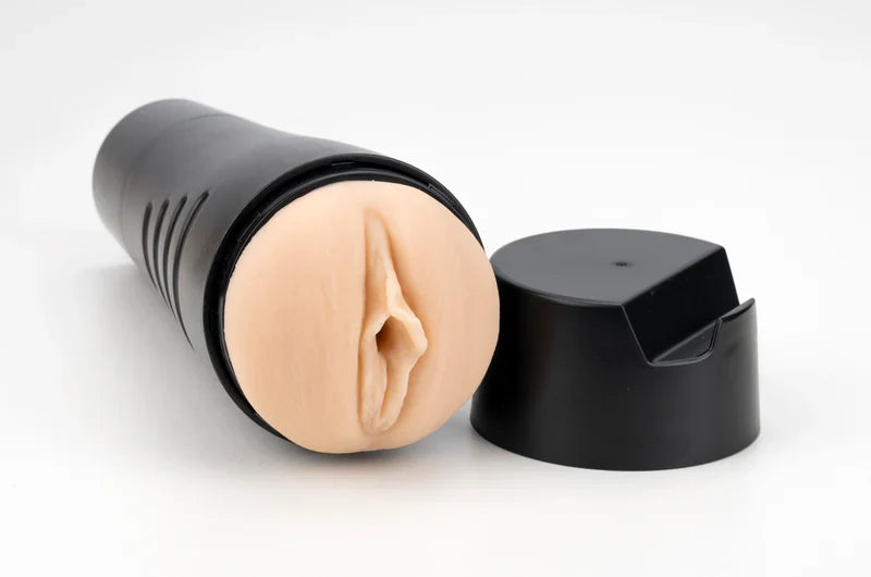 vagina masturbator with hard case and lid