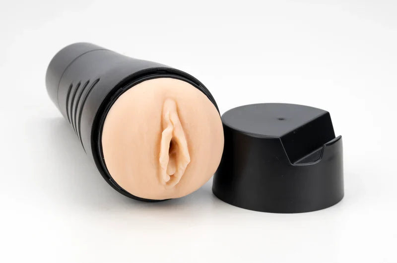 vagina masturbator with hard case and lid